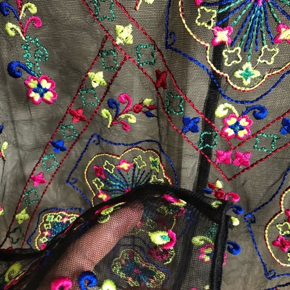 🍂HOST PICK🍂 Colorful Ornate Embroidered Mesh Top - Picture 4 of 4